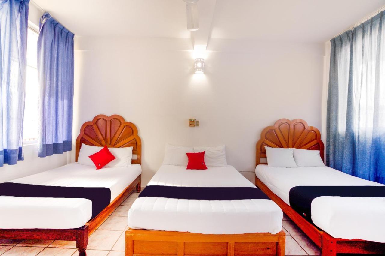 Hotel Adelita Zihuatanejo Exteriér fotografie