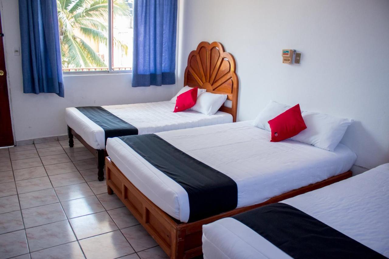 Hotel Adelita Zihuatanejo Exteriér fotografie