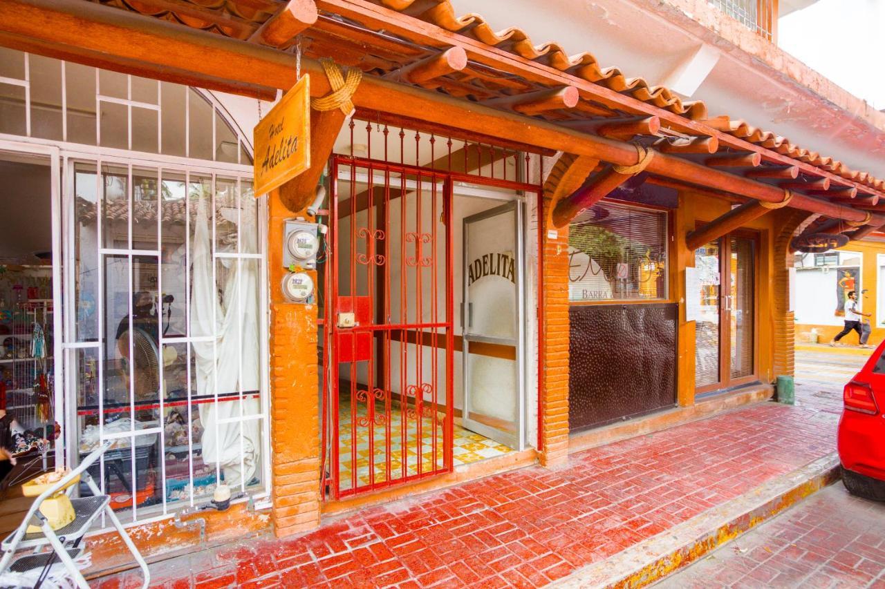Hotel Adelita Zihuatanejo Exteriér fotografie