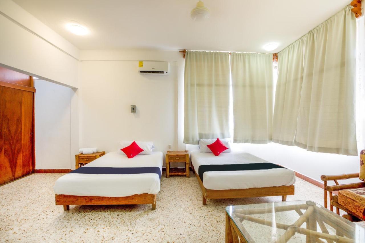 Hotel Adelita Zihuatanejo Exteriér fotografie